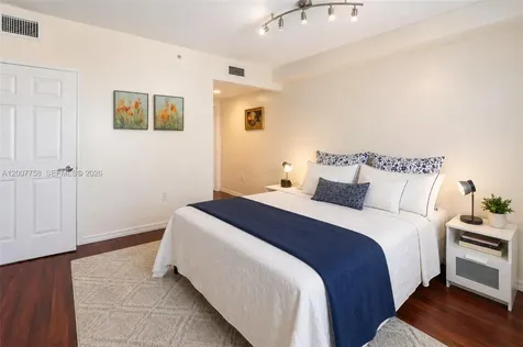 275 NE 18th Street Miami FL 33132