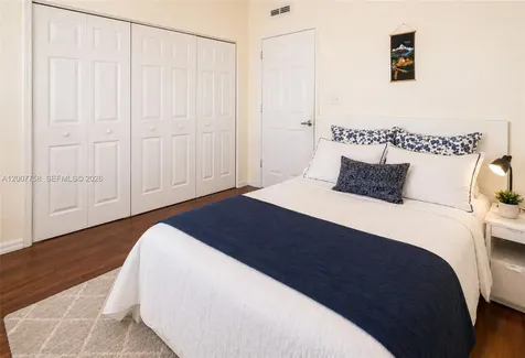 275 NE 18th Street Miami FL 33132