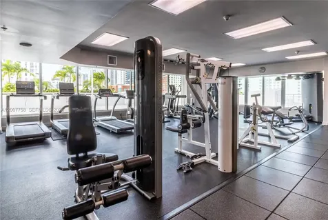 275 NE 18th Street Miami FL 33132