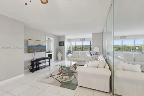 2793 NW 104th Avenue Sunrise FL 33322