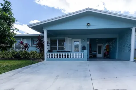 4518 NW 45th Court Tamarac FL 33319