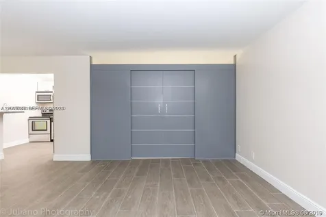 16919 N Bay Road Sunny Isles Beach FL 33160
