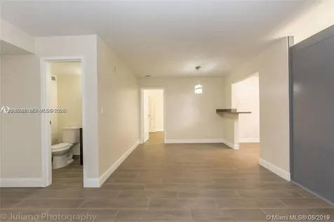 16919 N Bay Road Sunny Isles Beach FL 33160