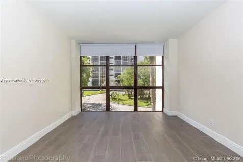 16919 N Bay Road Sunny Isles Beach FL 33160