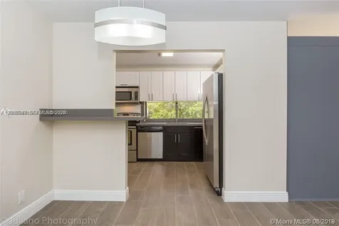 16919 N Bay Road Sunny Isles Beach FL 33160