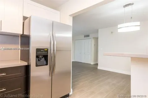 16919 N Bay Road Sunny Isles Beach FL 33160