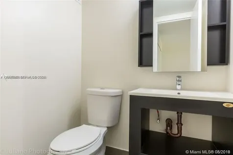 16919 N Bay Road Sunny Isles Beach FL 33160