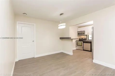 16919 N Bay Road Sunny Isles Beach FL 33160