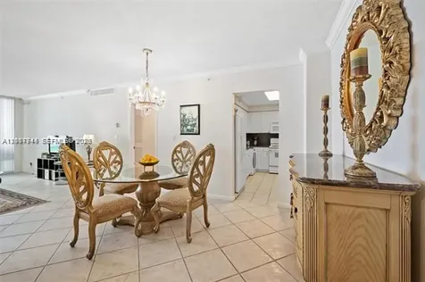 2501 S Ocean Drive Hollywood FL 33019