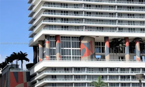50 Biscayne Boulevard Miami FL 33132