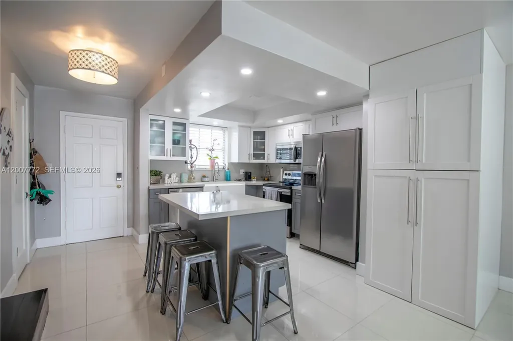2117 NE 123rd Street North Miami FL 33181