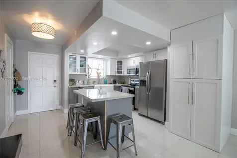 2117 NE 123rd Street North Miami FL 33181