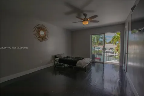 2117 NE 123rd Street North Miami FL 33181