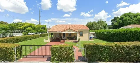 4289 NW 5th Street Miami FL 33126