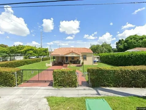 4289 NW 5th Street Miami FL 33126