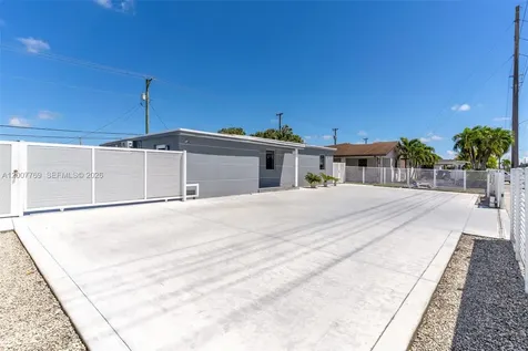 4041 SW 117th Avenue Miami FL 33175