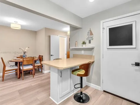 1958 E Discovery Circle E Deerfield Beach FL 33442