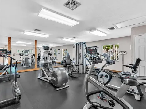 1958 E Discovery Circle E Deerfield Beach FL 33442