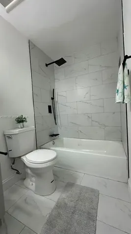 2572 NW 20th Street Fort Lauderdale FL 33311