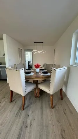 2572 NW 20th Street Fort Lauderdale FL 33311