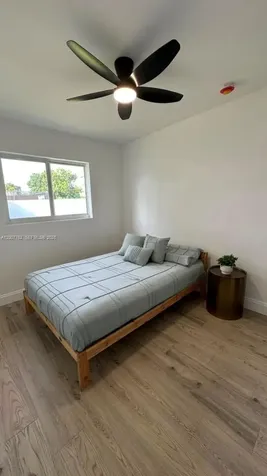 2572 NW 20th Street Fort Lauderdale FL 33311