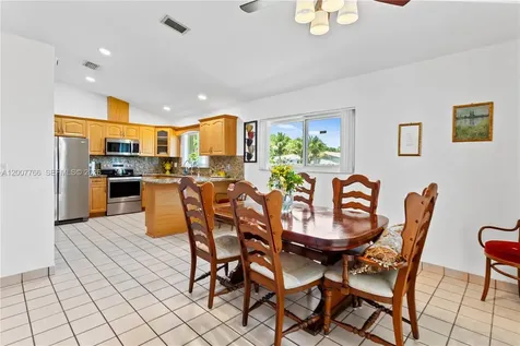 6450 SW 13th Street Plantation FL 33317