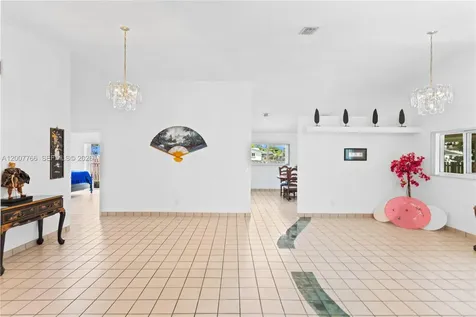 6450 SW 13th Street Plantation FL 33317