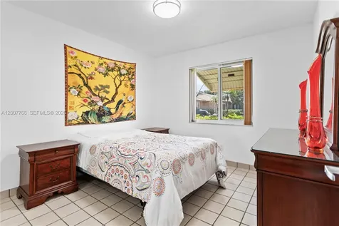 6450 SW 13th Street Plantation FL 33317