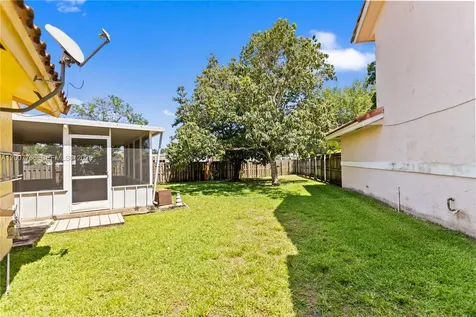 6450 SW 13th Street Plantation FL 33317