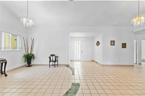 6450 SW 13th Street Plantation FL 33317