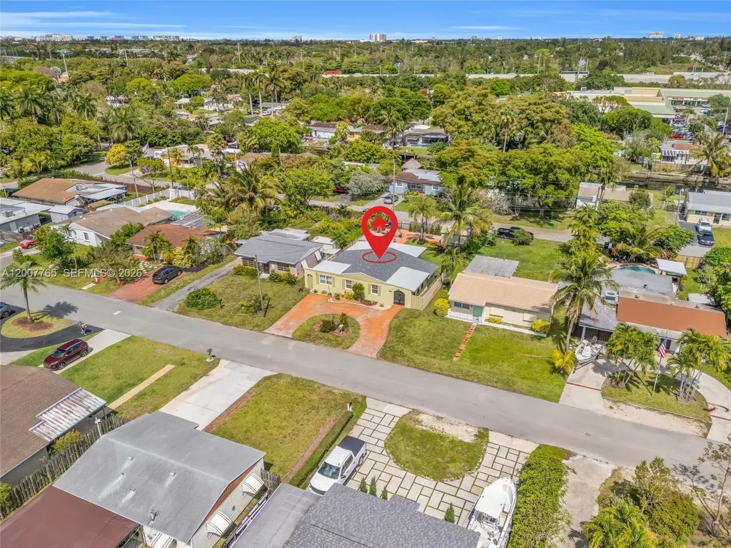 921 N 31st Court Hollywood FL 33021