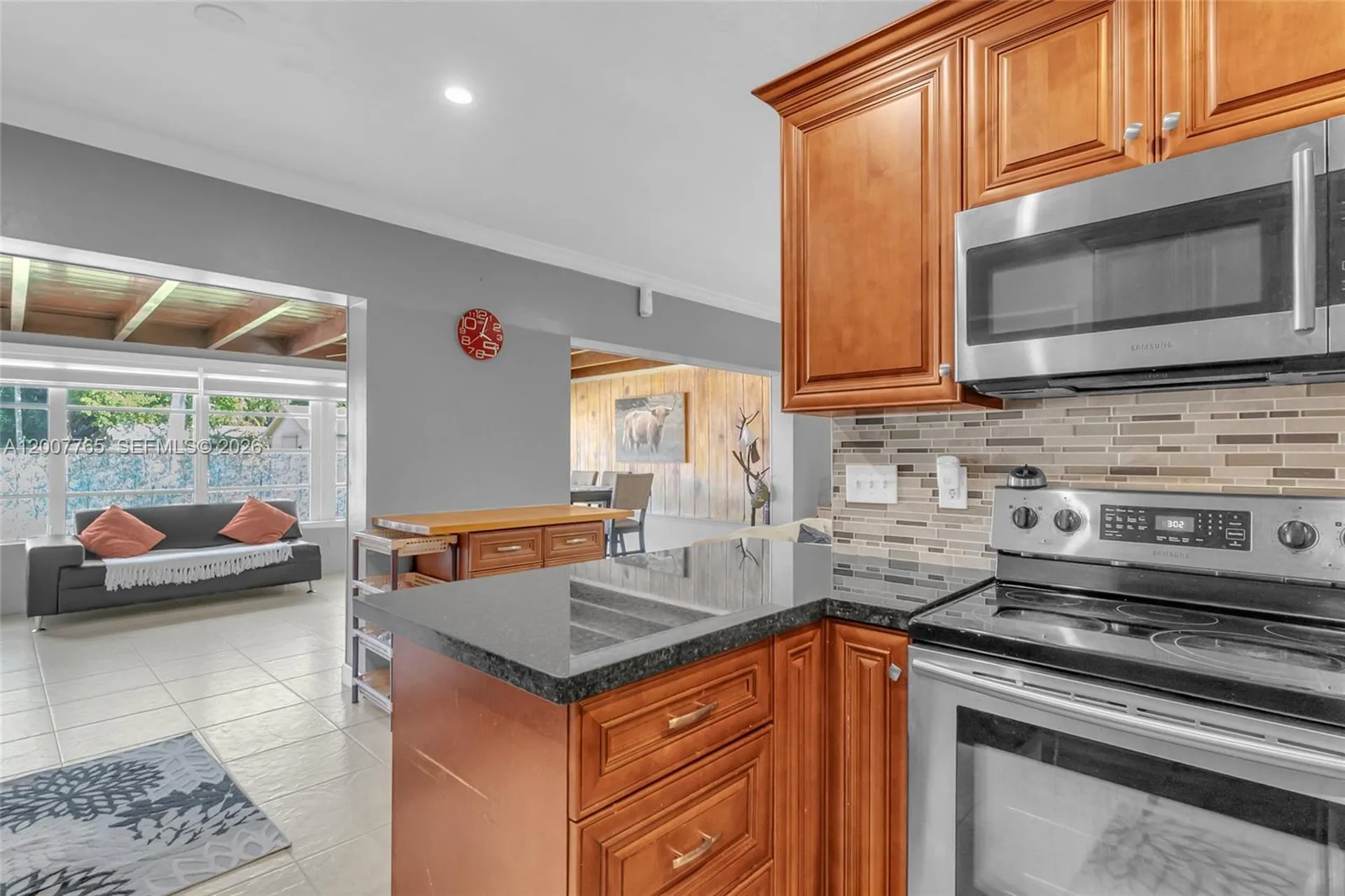 921 N 31st Court Hollywood FL 33021