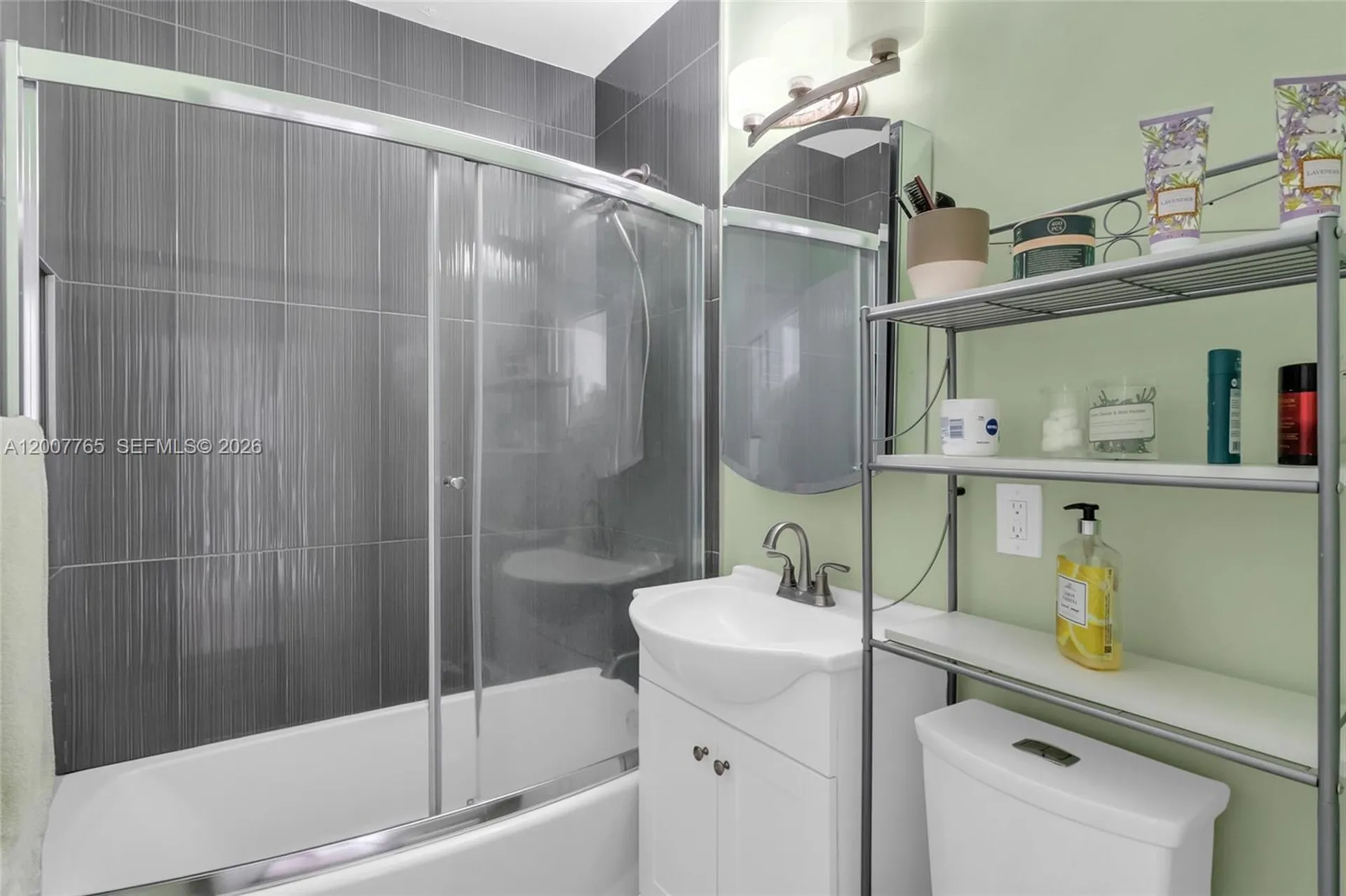 921 N 31st Court Hollywood FL 33021