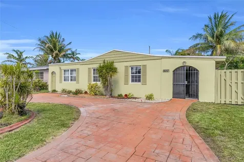 921 N 31st Court Hollywood FL 33021