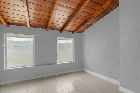 921 N 31st Court Hollywood FL 33021