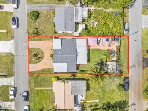 921 N 31st Court Hollywood FL 33021
