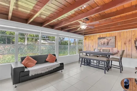 921 N 31st Court Hollywood FL 33021
