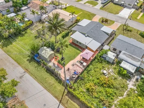 921 N 31st Court Hollywood FL 33021