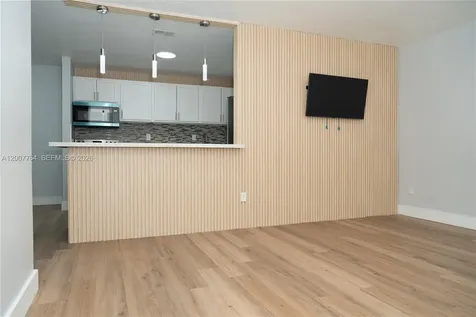 4000 NW 195th Street Miami Gardens FL 33055