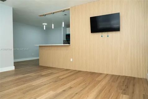 4000 NW 195th Street Miami Gardens FL 33055