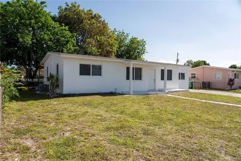4000 NW 195th Street Miami Gardens FL 33055