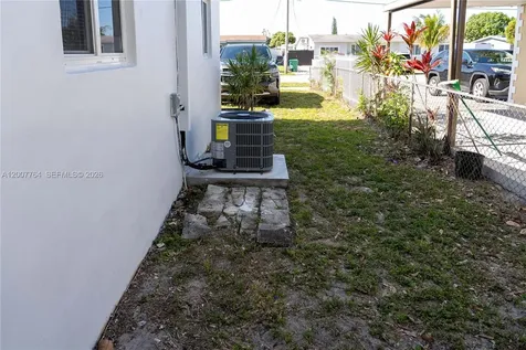 4000 NW 195th Street Miami Gardens FL 33055