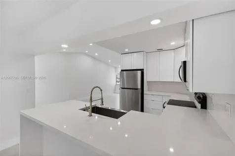 4530 SW 143 Place Miami FL 33175