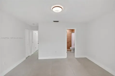4530 SW 143 Place Miami FL 33175