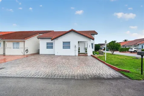 4530 SW 143 Place Miami FL 33175