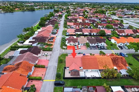 4530 SW 143 Place Miami FL 33175