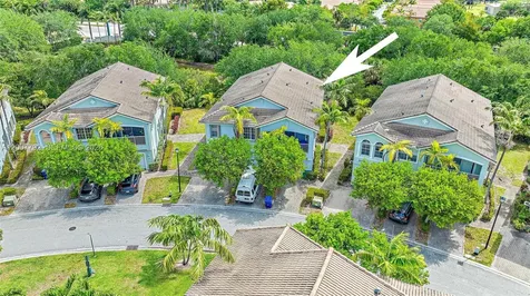 3229 Laurel Ridge Circle Riviera Beach FL 33404