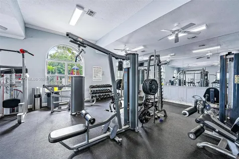 3229 Laurel Ridge Circle Riviera Beach FL 33404