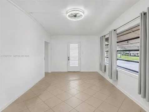 2061 SW 83rd Avenue Davie FL 33324
