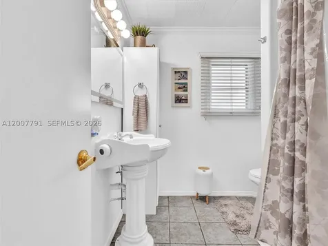 2061 SW 83rd Avenue Davie FL 33324